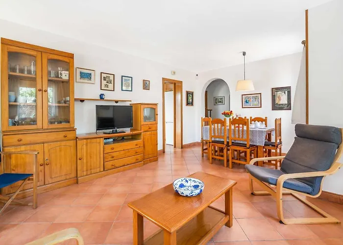 וילה Flores Blanes